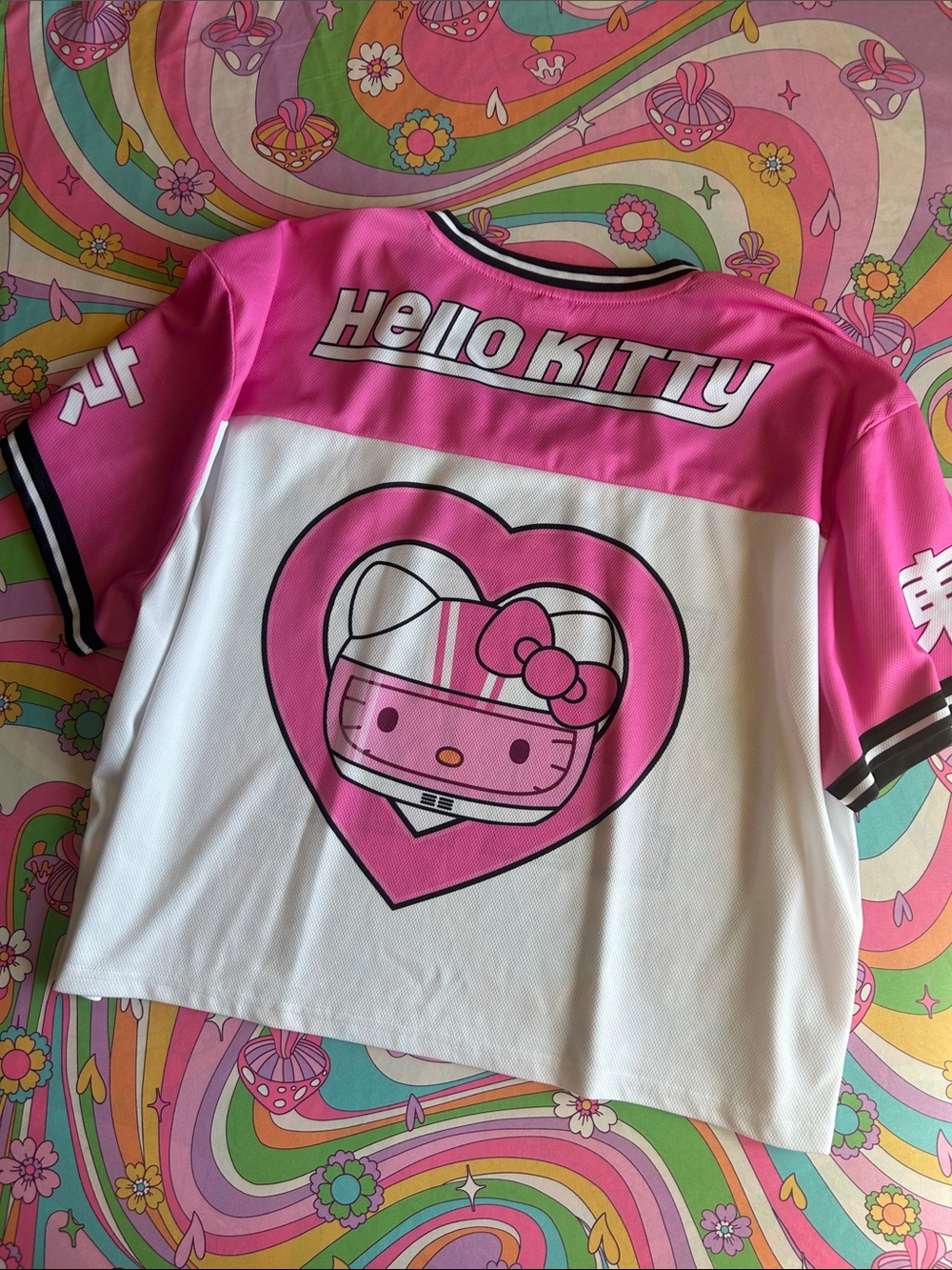 hello kitty jersey 💕🏎️ - Picture 2 of 3